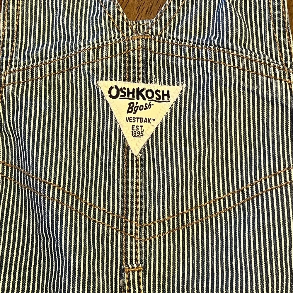 Classic OshKosh‎ pinstripe overall dress. Size 4T